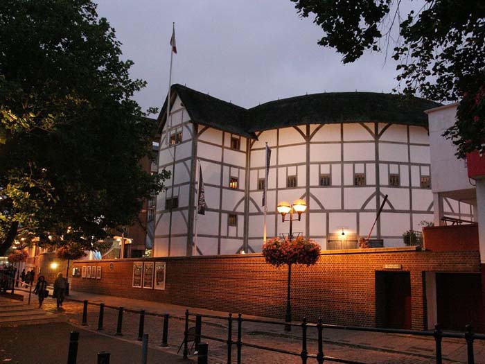 20 варіантів дозвілля в Лондоні: театр “Глобус”